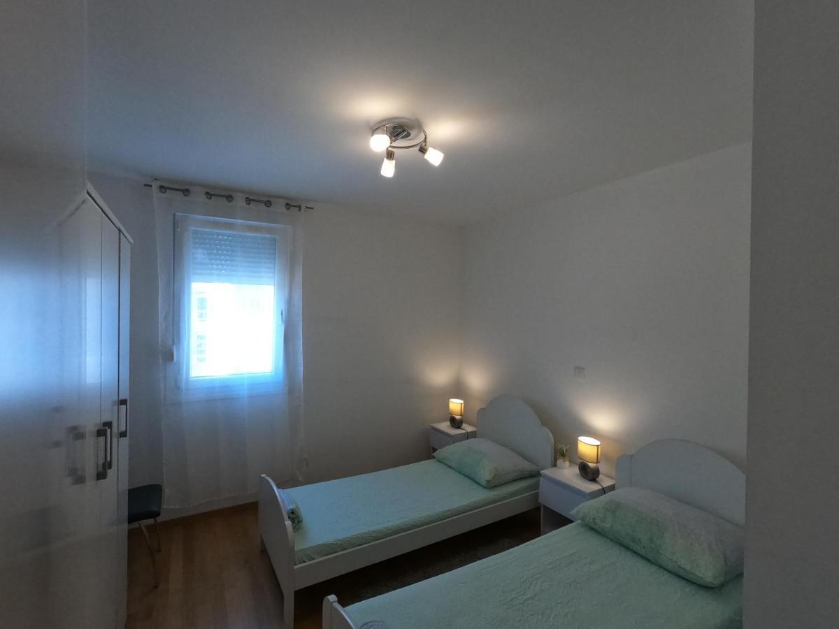 La Fragola Split Apartment Exterior photo